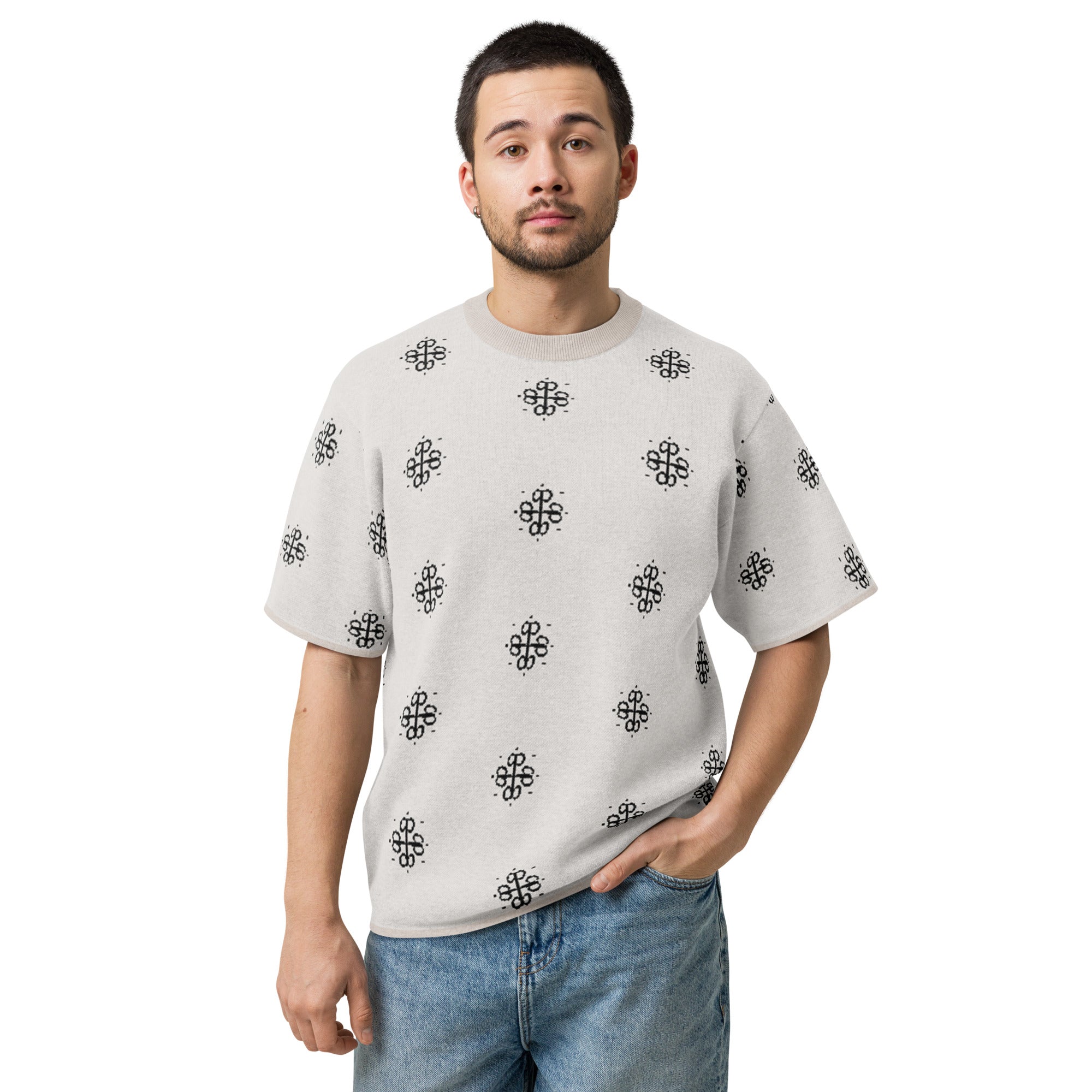 Calcaire Knitted T-Shirt model Lioré