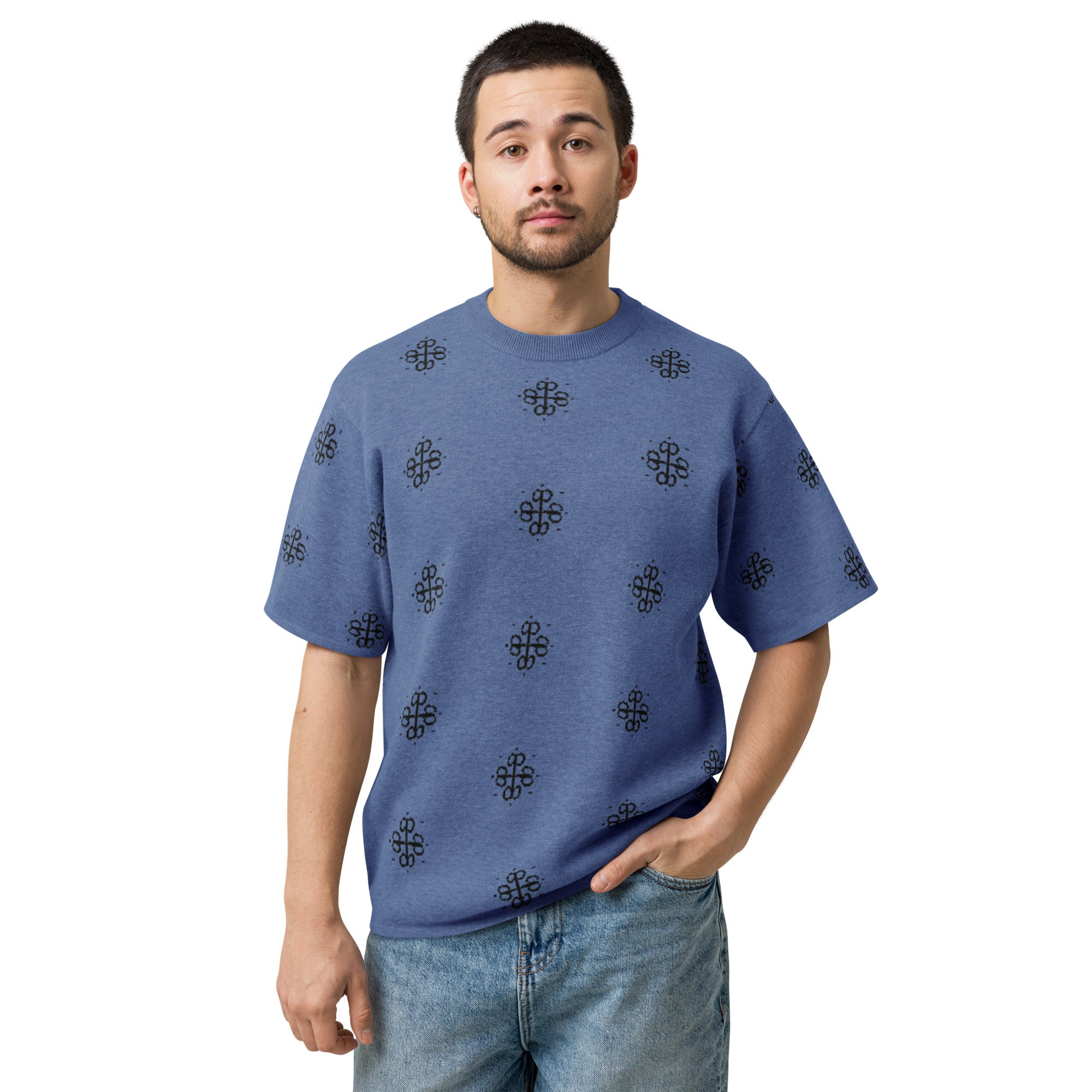 Azurine Knitted T-Shirt model Lioré